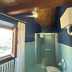 Le Nocciole - 2 Bedrooms & 2 Bathrooms *