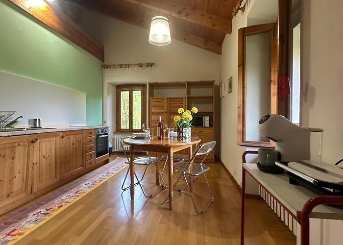 Le Nocciole - 2 Bedrooms & 2 Bathrooms *